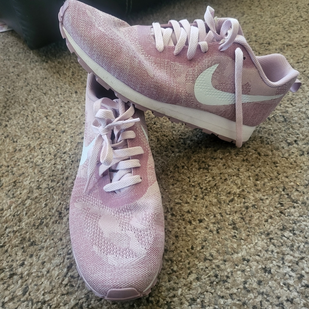 Nike MD Runner 2 Sneaker